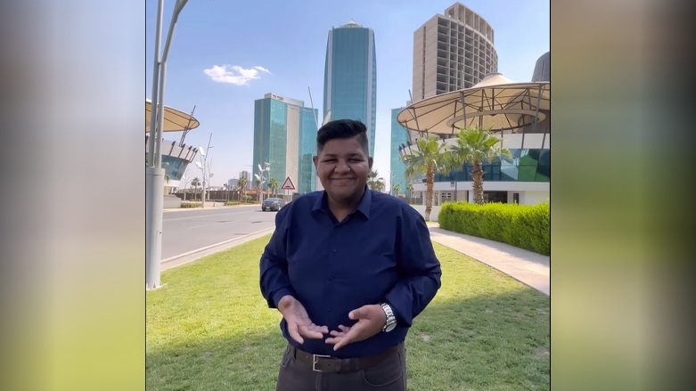 Ali Adil speaks at one of Erbil's high-end business-residential complexes, June 7, 2022. (Photo: Screengrab from his video)